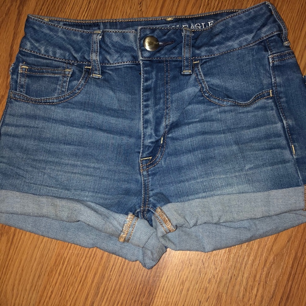 American Eagle hi-rise Shorts